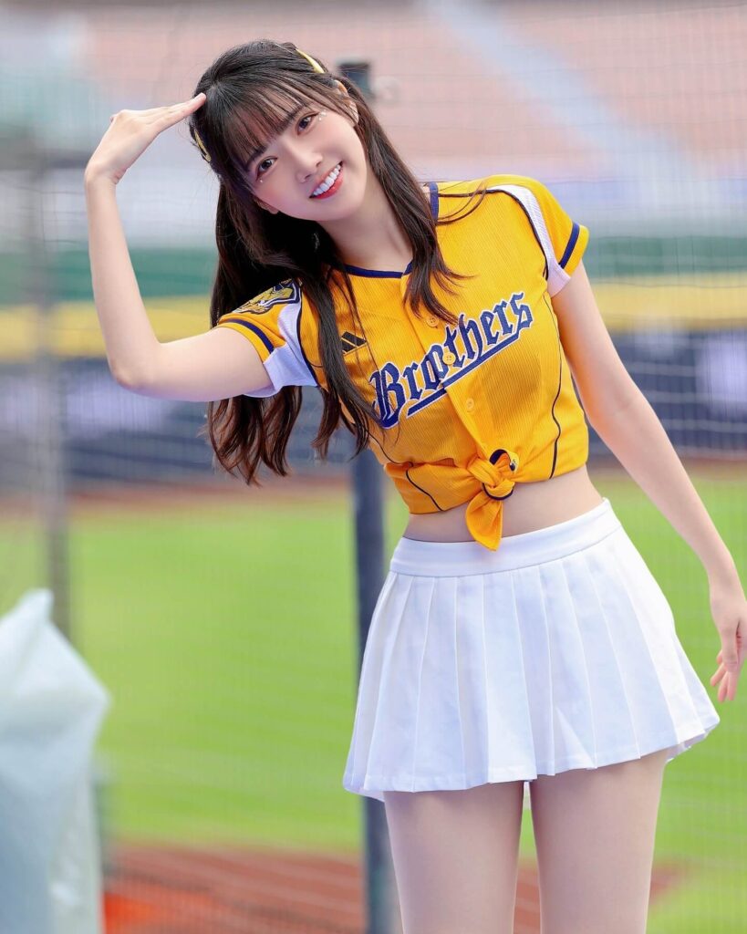 CT AMAZE 衣宸,中信兄弟啦啦隊 Passion Sisters 成員。